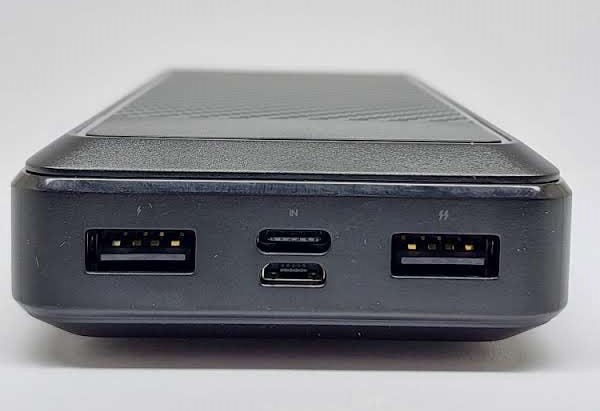 WST Power Bank 20,000 mAh 